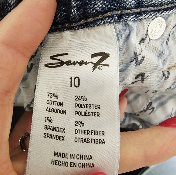 Seven7 Denim Raw Hem Blue Women's Shorts Size 10 - Picture 3 of 7